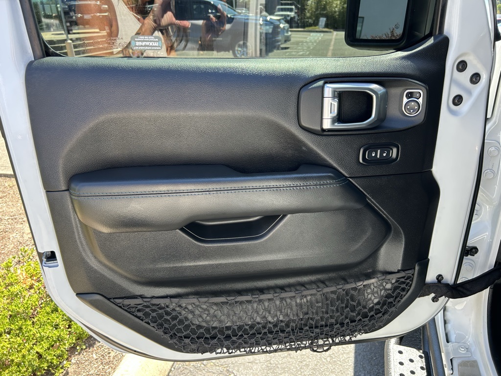 2021 Jeep Wrangler Unlimited Rubicon 4xe photo 10
