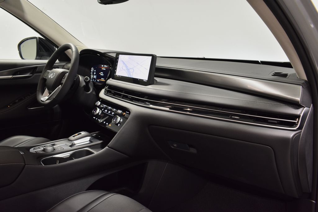 2026 Infiniti QX60 Luxe AWD photo 16