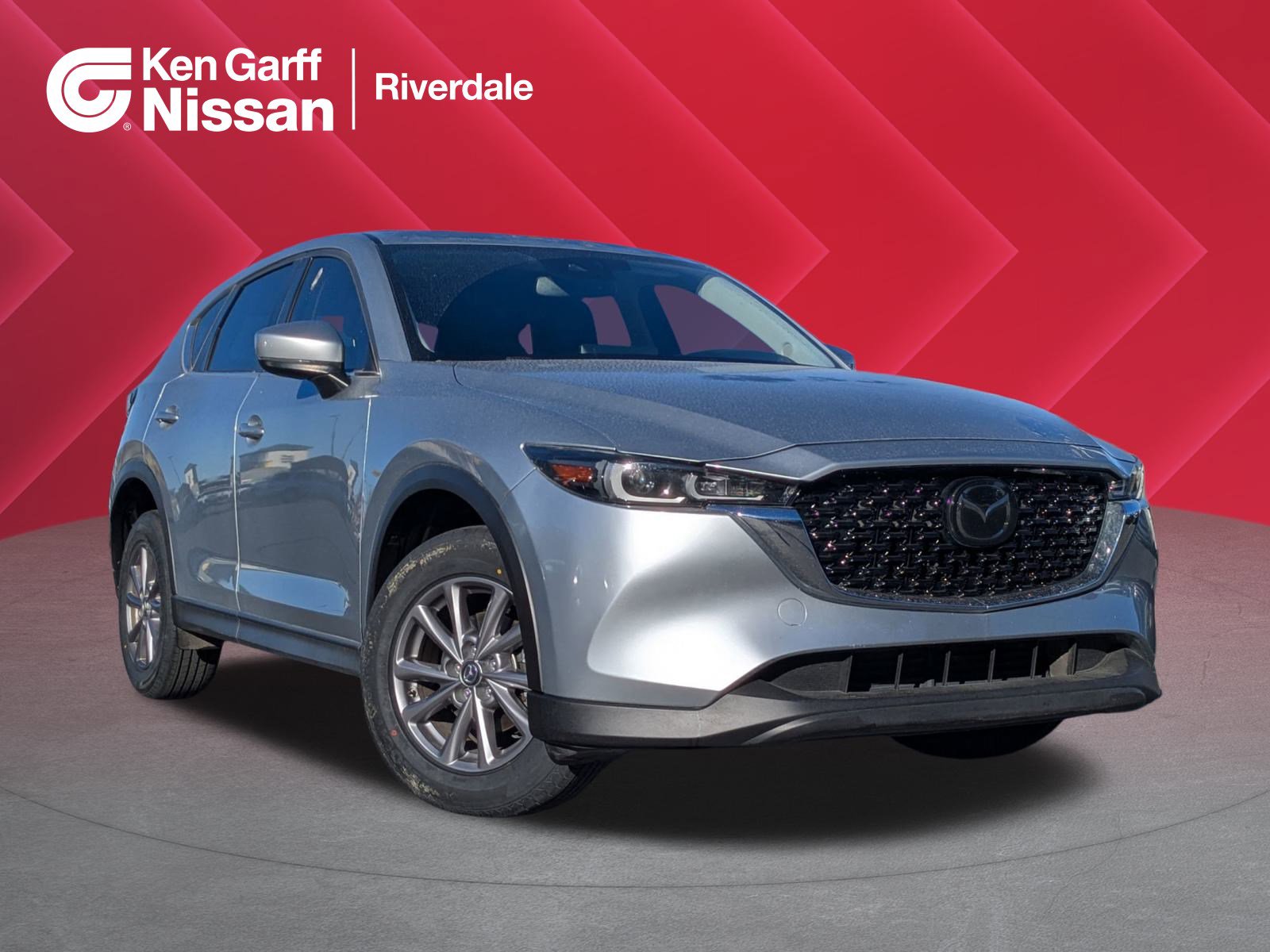 2022 Mazda CX-5 S Preferred package's photo