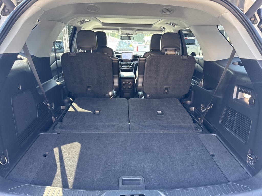 2022 Ford Explorer Limited photo 14