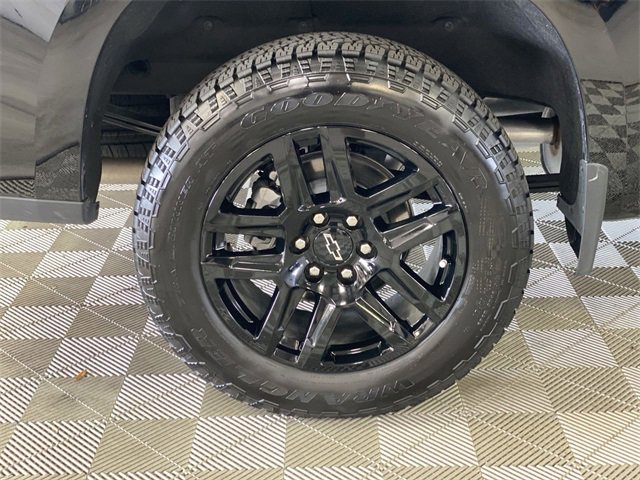 2025 Chevrolet Silverado 1500 RST photo 21