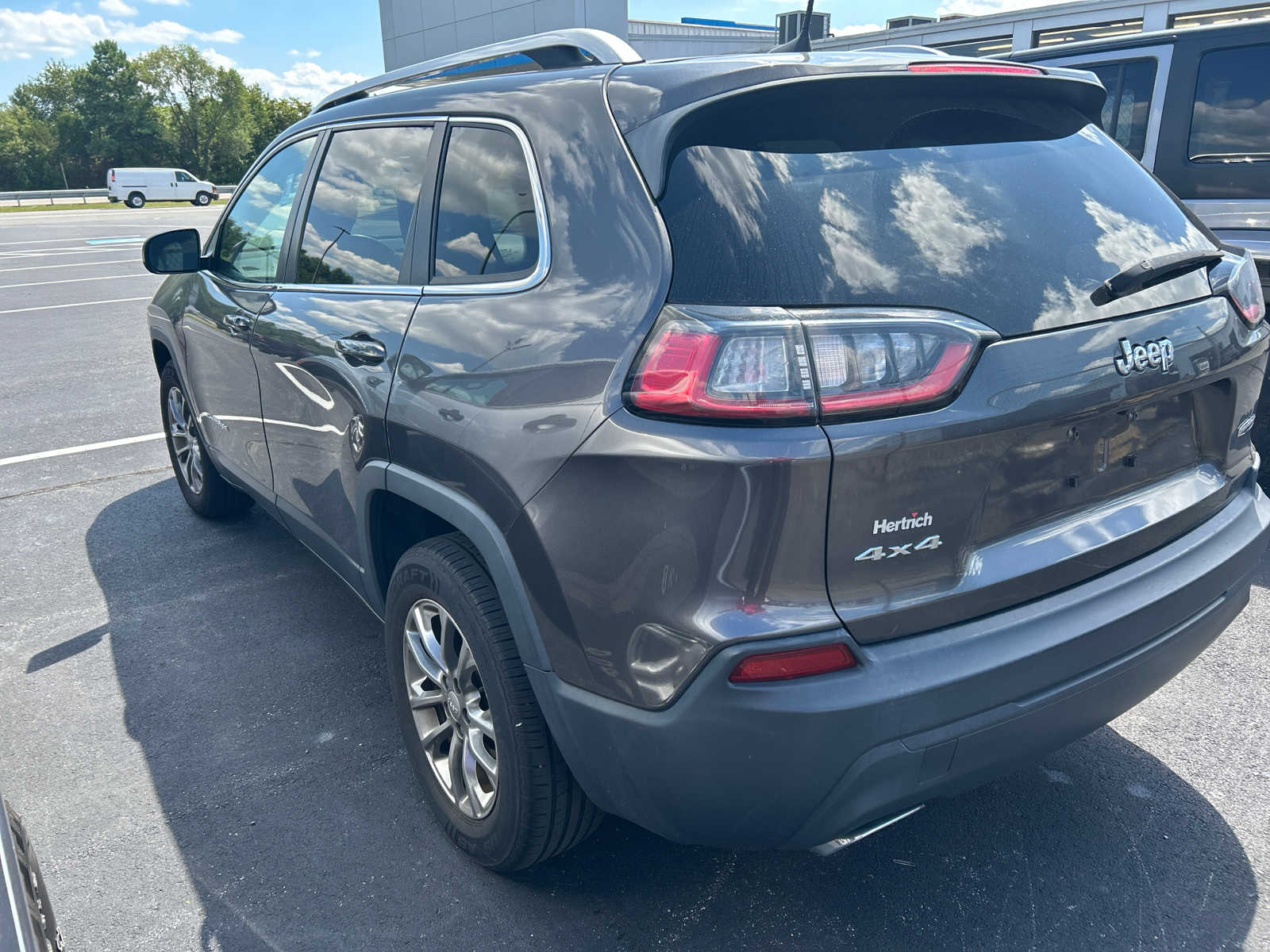 2019 Jeep Cherokee Latitude photo 4