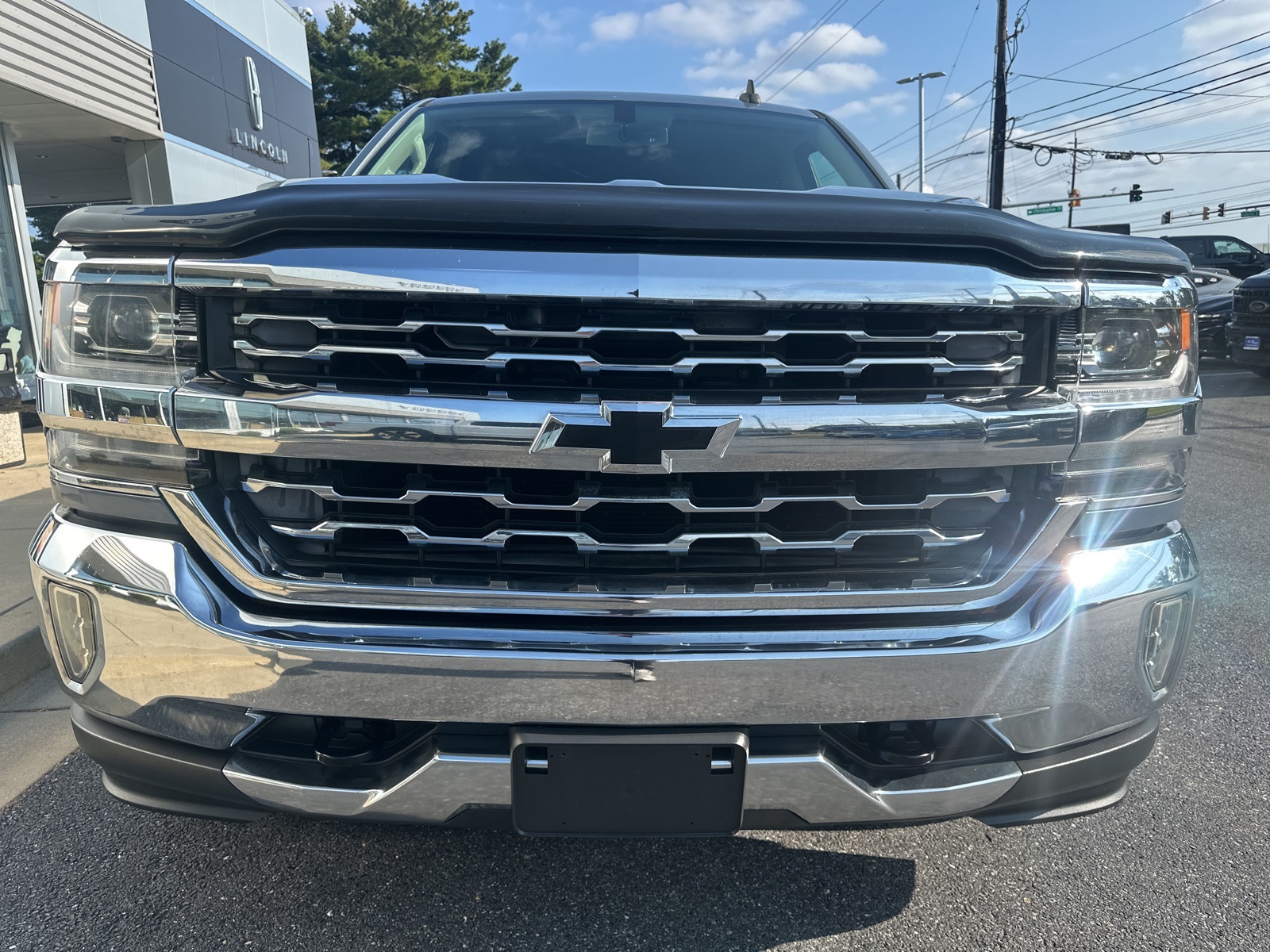 2016 Chevrolet Silverado 1500 LTZ photo 8
