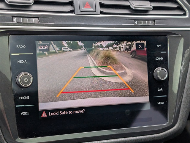2024 Volkswagen Tiguan SE R-Line Black photo 17