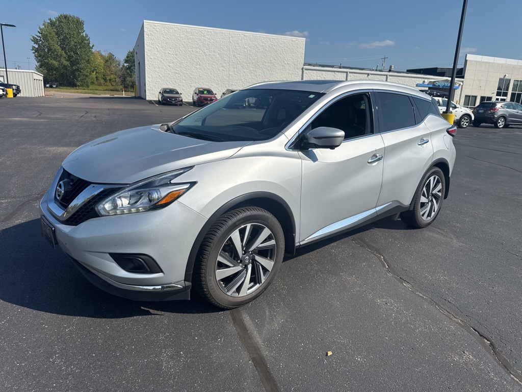 2016 Nissan Murano Platinum photo 2
