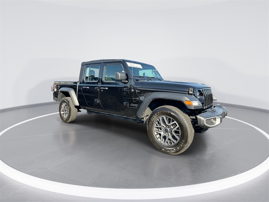 2023 Jeep Gladiator Sport photo 9