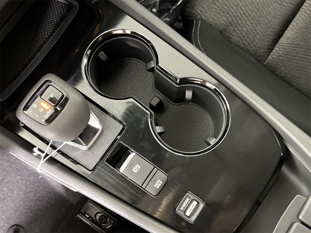 2026 Nissan Rogue SV photo 20