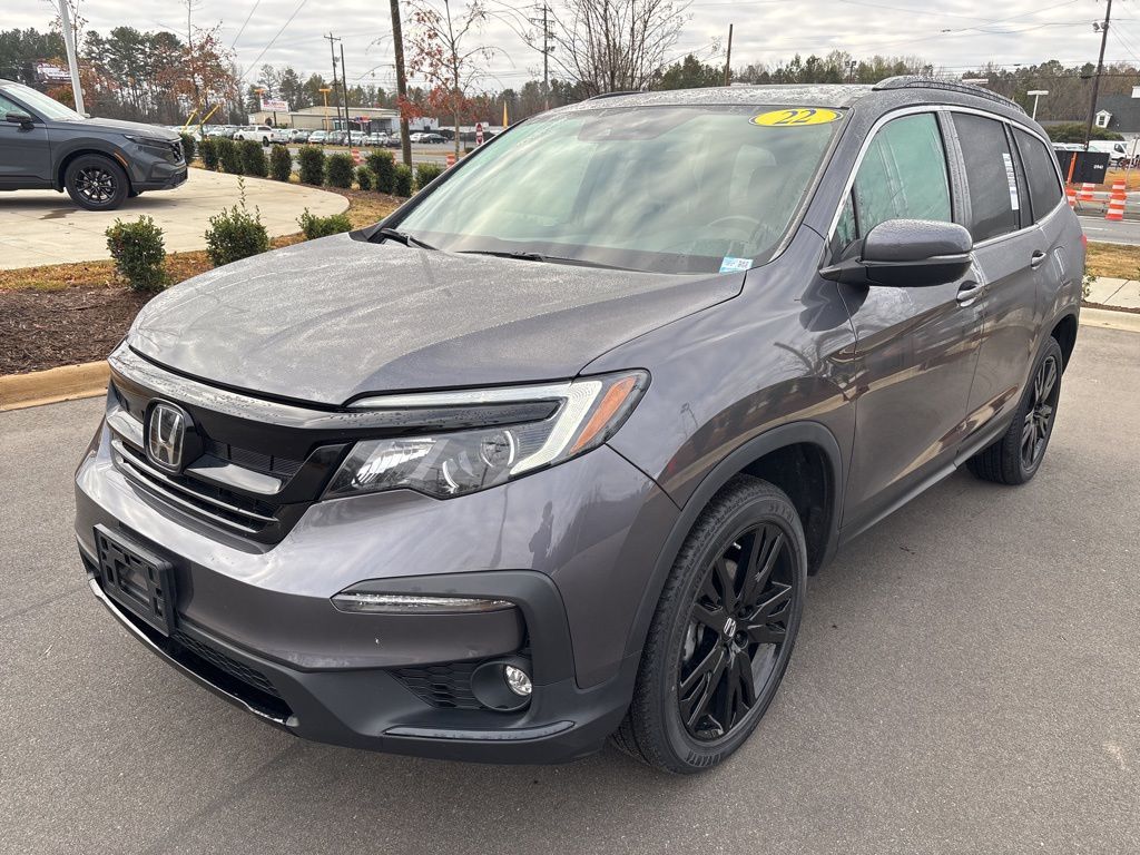 2022 Honda Pilot SE's photo