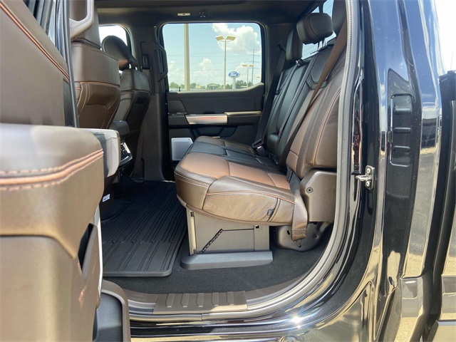 2025 Ford F-350 photo 9