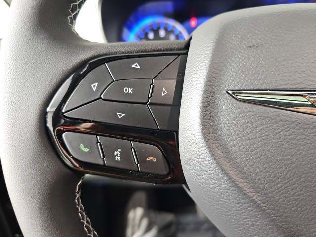 2026 Chrysler Pacifica Limited photo 17