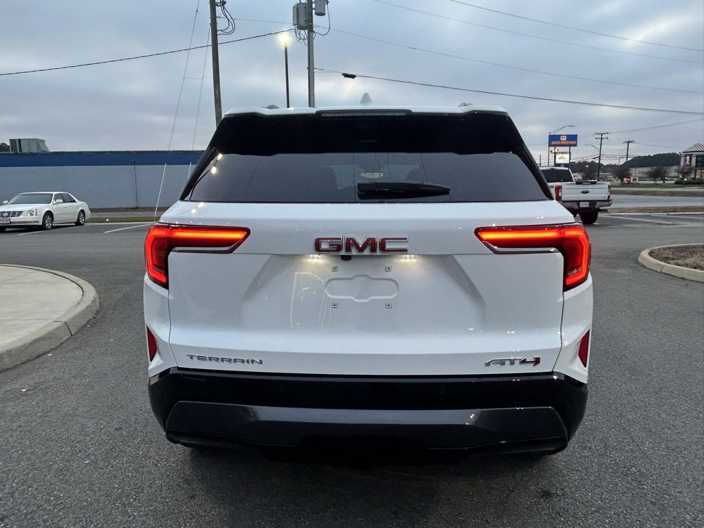 2026 Gmc Terrain AT4 photo 4
