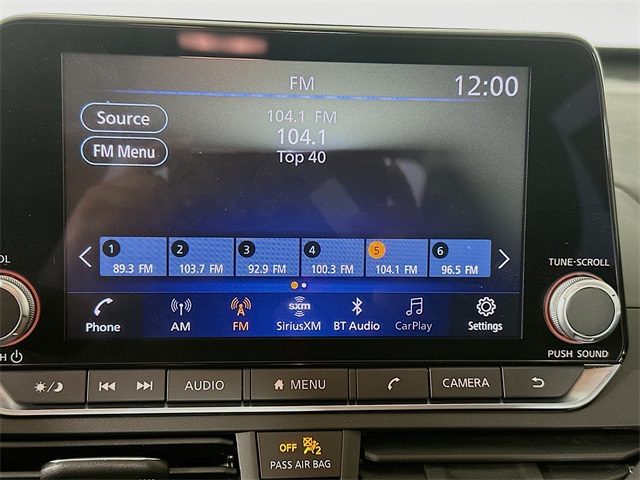 2024 Nissan Sentra SV photo 17