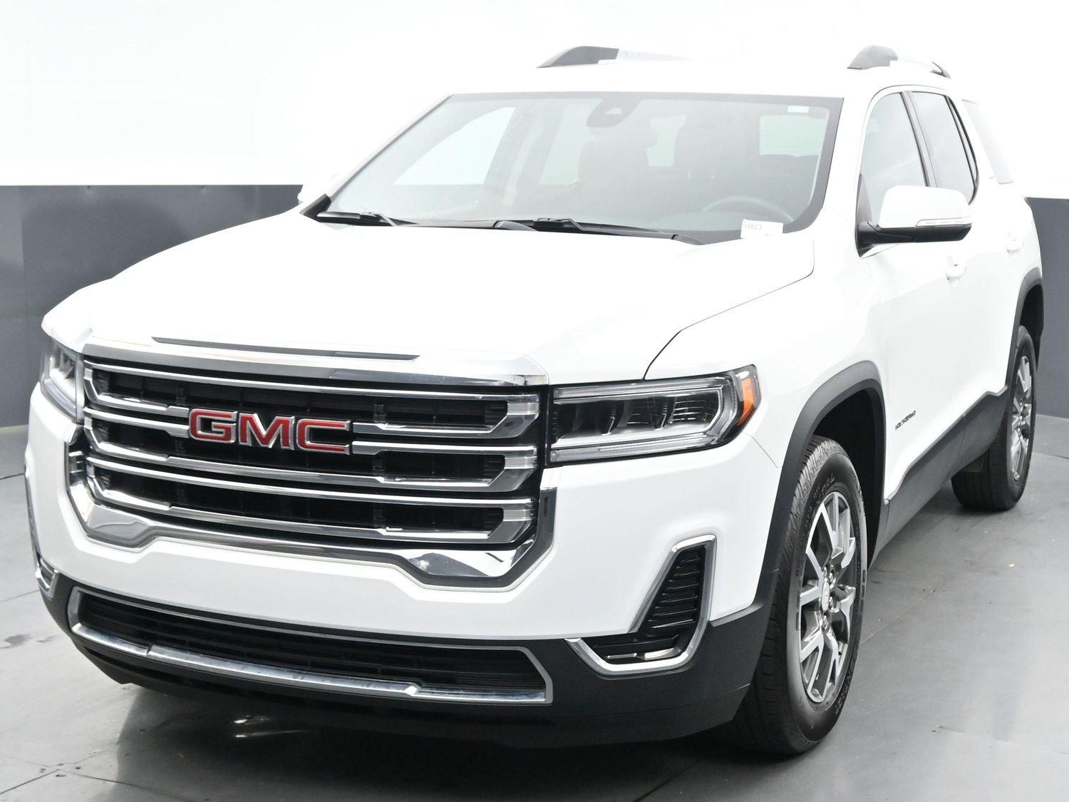 2023 Gmc Acadia SLE photo 3