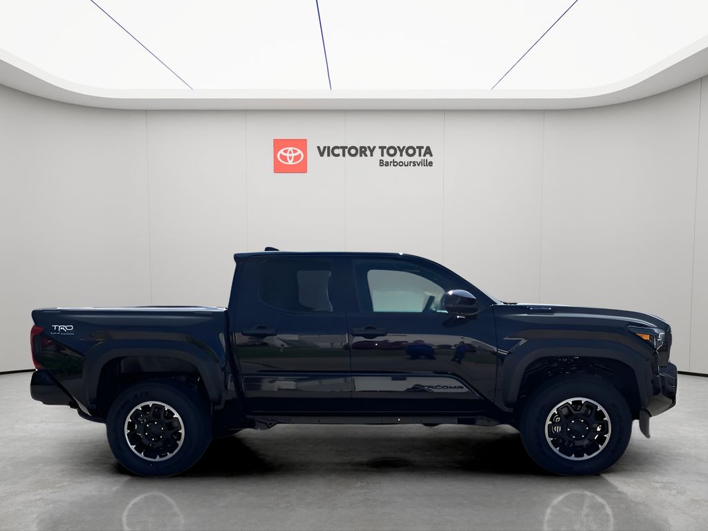 2025 Toyota Tacoma TRD Off-Road 4x4 Double Cab photo 2