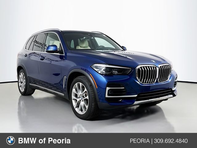 2022 BMW X5 40i's photo