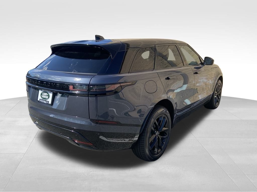 2026 Land Rover Range Rover Velar SE photo 5