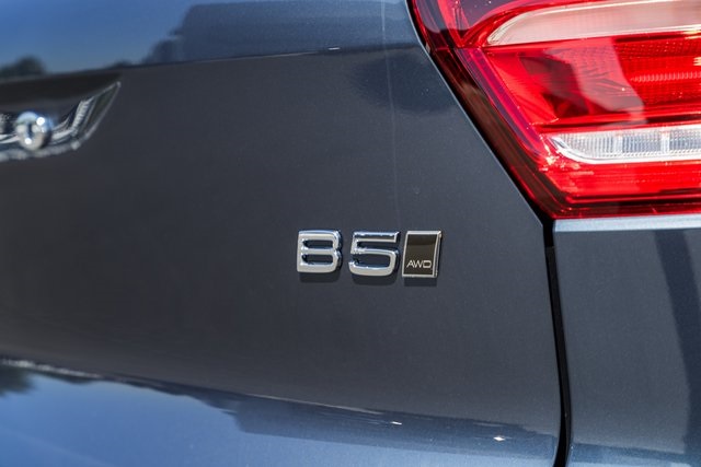 2026 Volvo XC40 photo 5