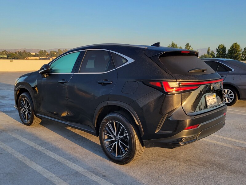 2024 Lexus NX 350 photo 3
