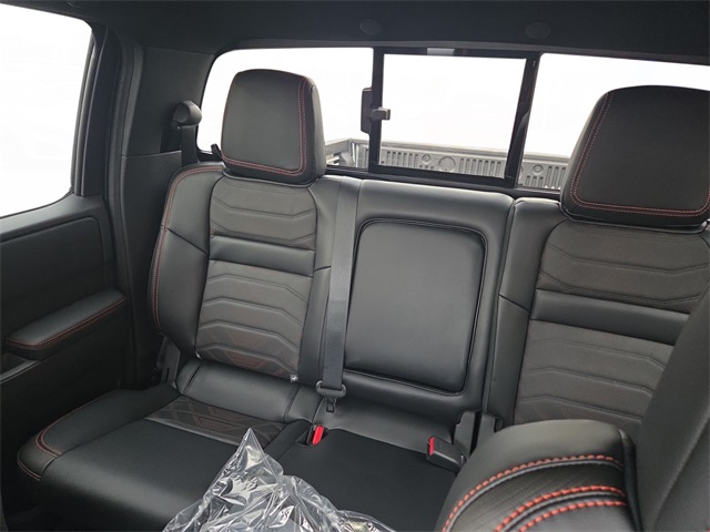 2025 Nissan Frontier Crew Cab PRO-4X photo 13