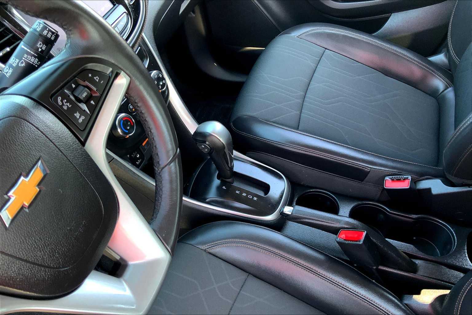 2022 Chevrolet Trax LT photo 15