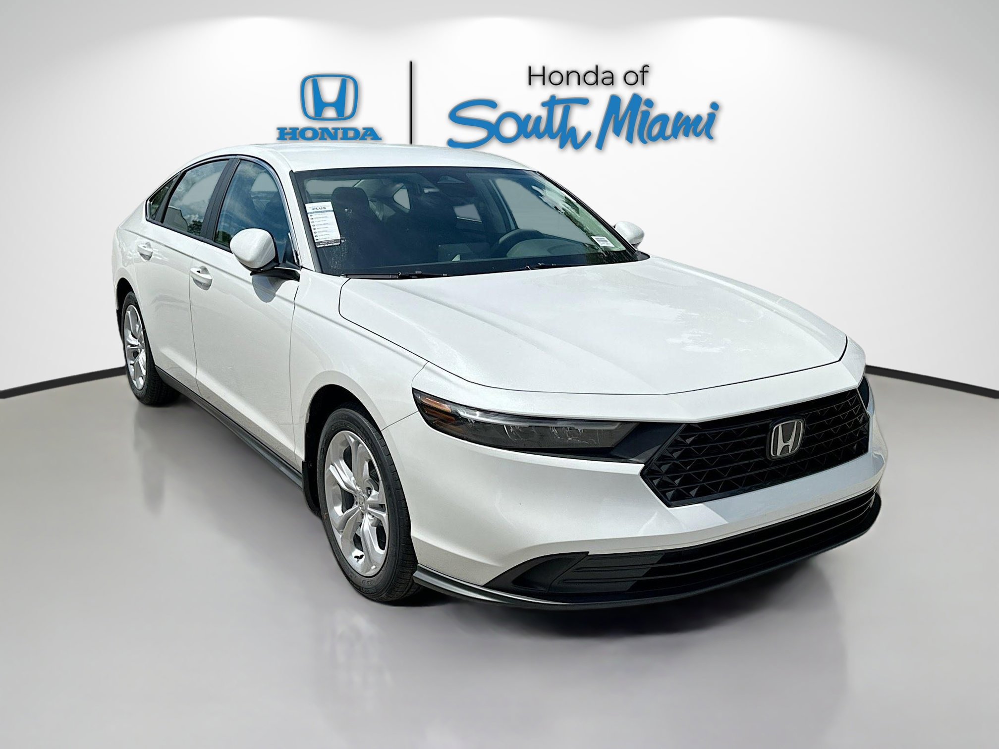 2025 Honda Accord LX's photo