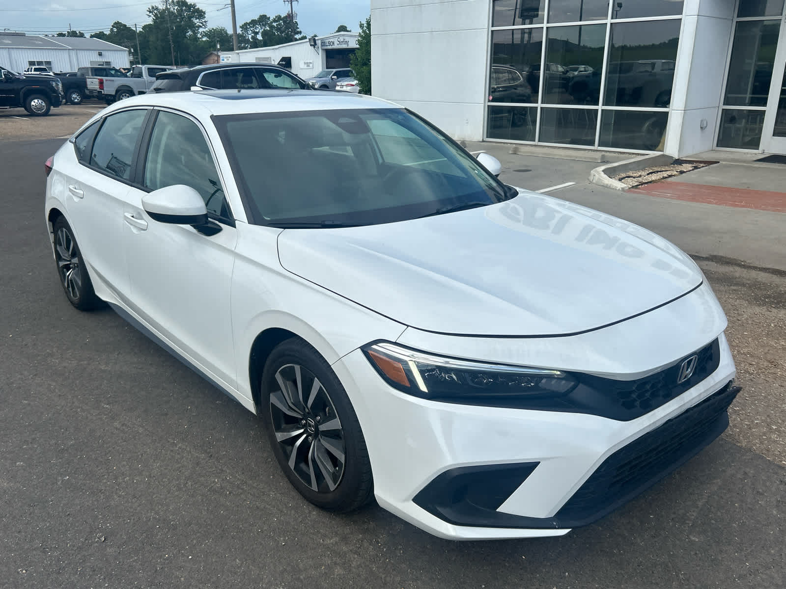 2024 Honda Civic Hatchback EX-L photo 7