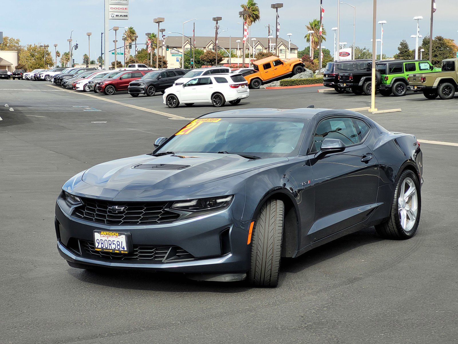 2021 Chevrolet Camaro LT1 photo 8
