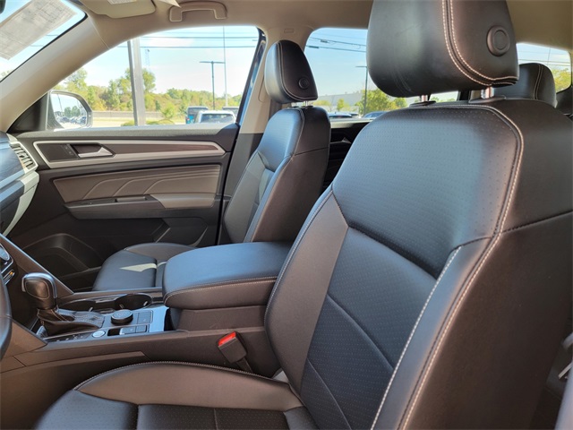 2022 Volkswagen Atlas V6 SE Technology photo 10