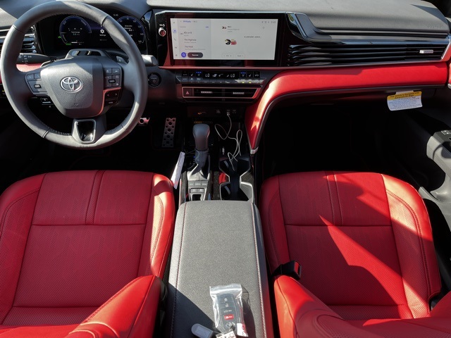 2025 Toyota Camry XSE photo 9