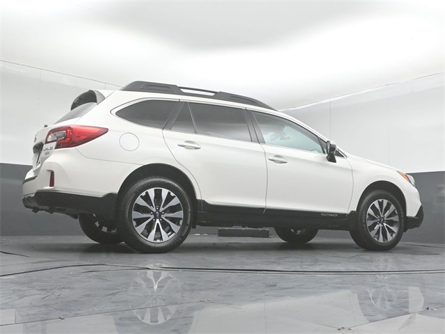 2017 SUBARU OUTBACK - Image 41