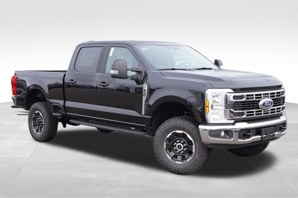 2026 Ford F-350 Super Duty XLT's photo
