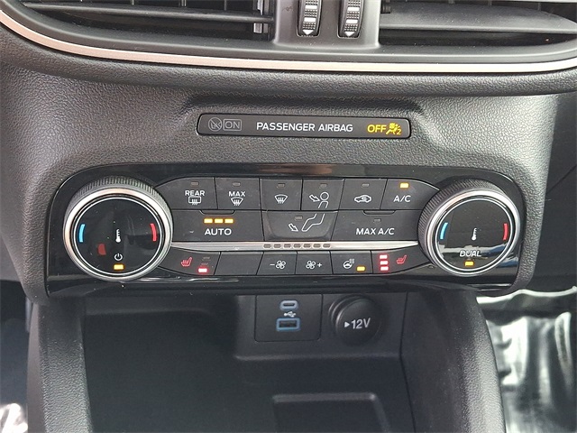 2022 Ford Escape SE photo 13