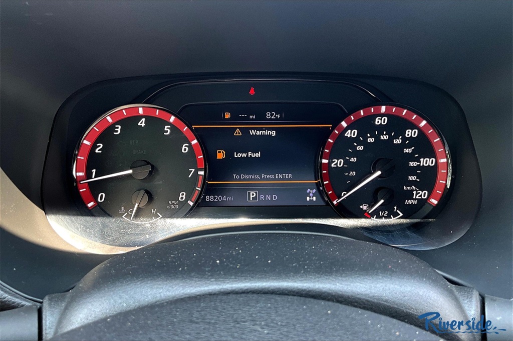 2023 Nissan Frontier PRO-4X photo 13