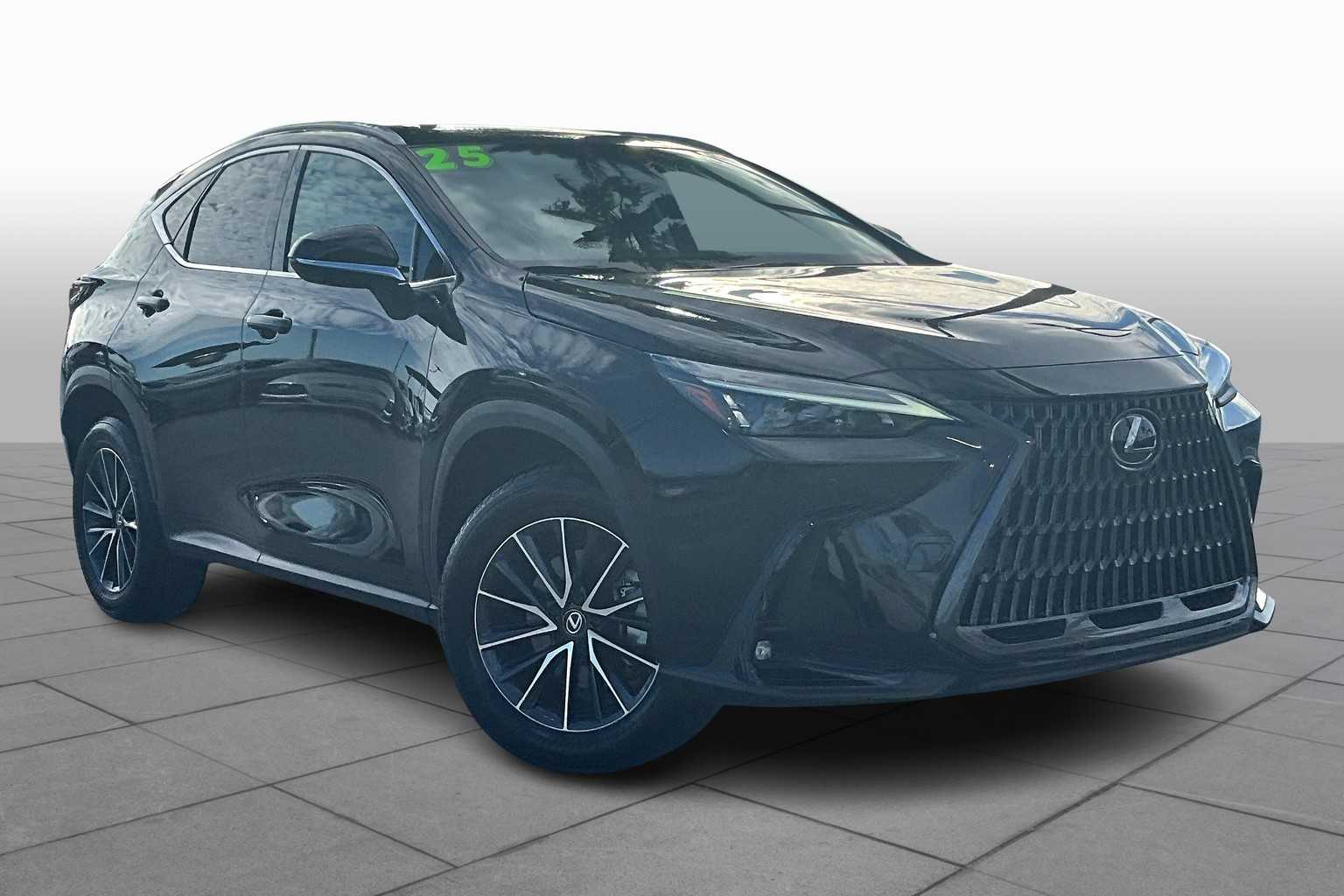 2025 Lexus NX Premium AWD photo 2