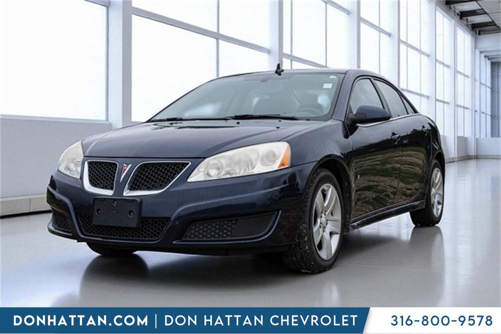 Used 2010 Pontiac G6 G6 with VIN 1G2ZA5E06A4116831 for sale in Park City, KS