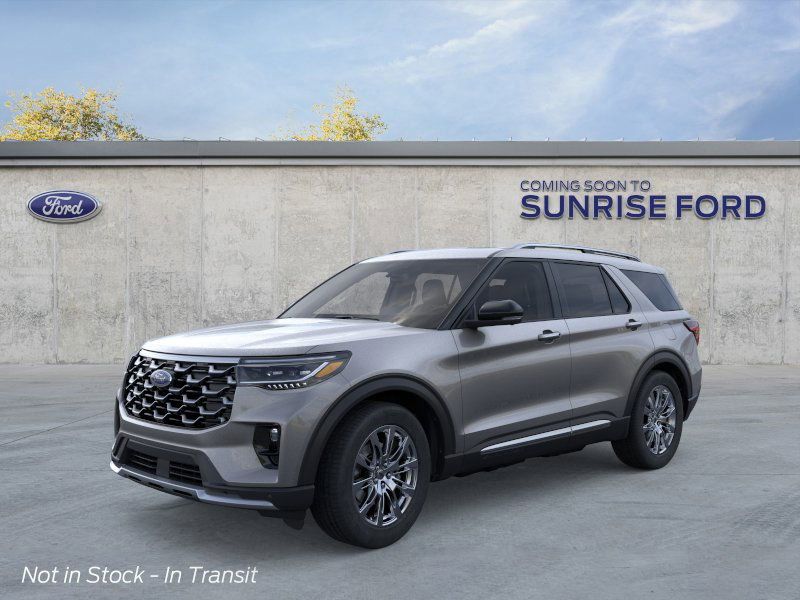 2026 Ford Explorer Platinum's photo