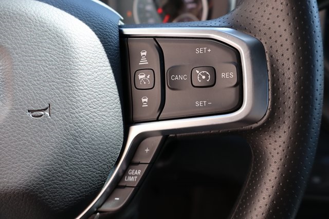 2025 Ram 2500 Tradesman photo 12