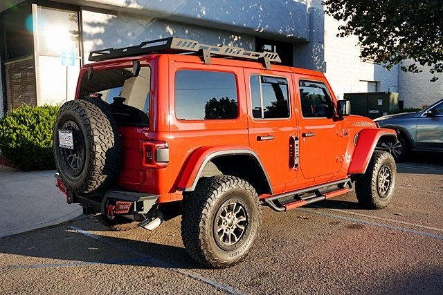 Certified Used 2022 Red Jeep Unlimited Rubicon 392 image 9