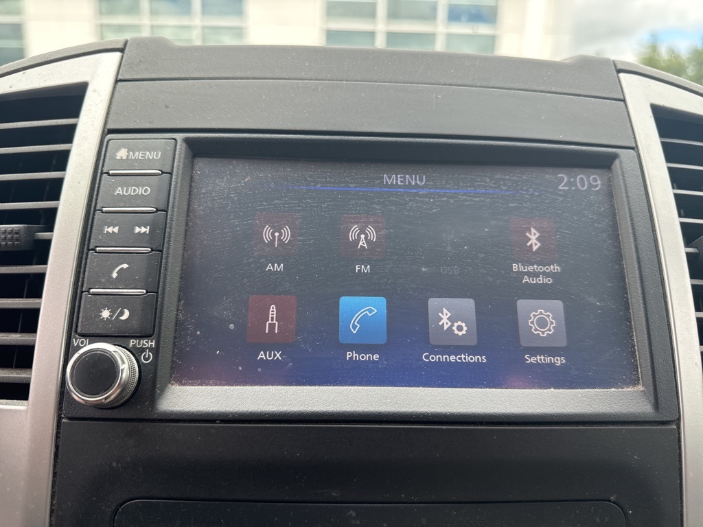 2019 Nissan Frontier SV photo 4