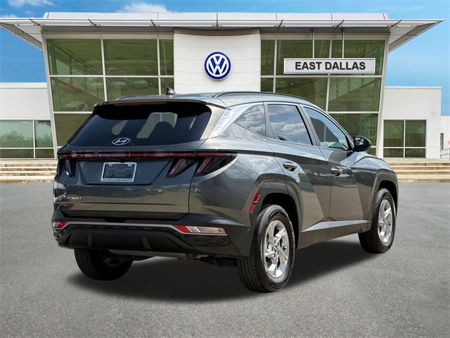 2022 Hyundai Tucson SEL photo 2