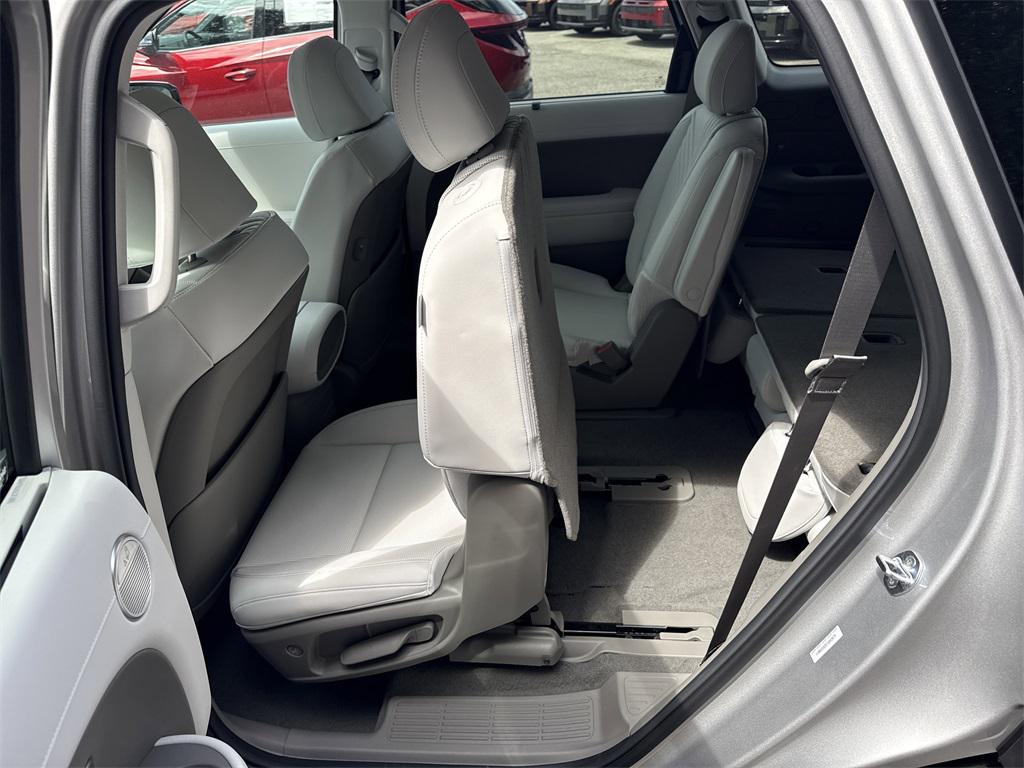 2026 Hyundai Palisade SEL photo 13