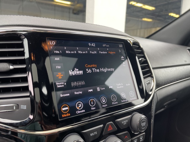 2020 Jeep Grand Cherokee High Altitude photo 10