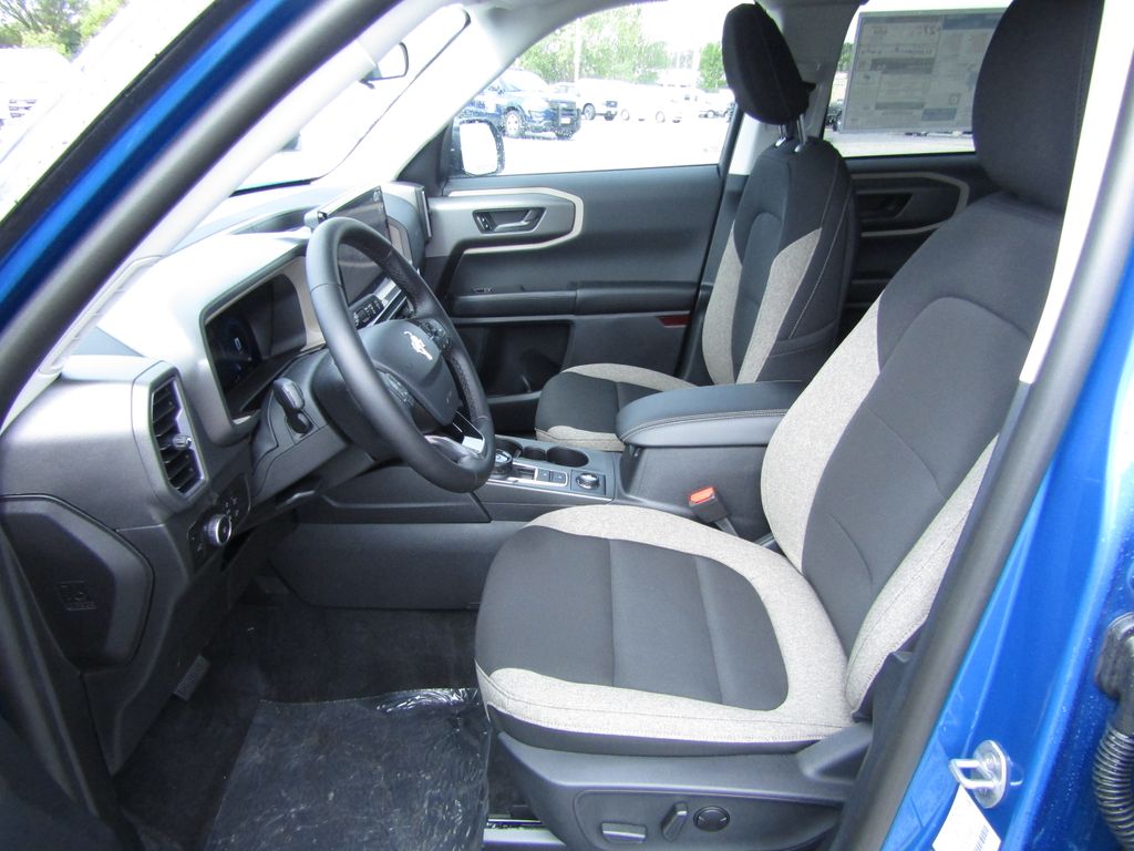 2025 Ford Bronco Sport Big Bend photo 12