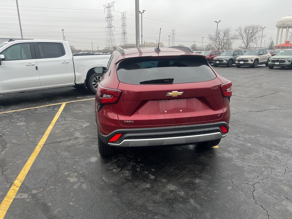 2024 CHEVROLET TRAX - Image 5