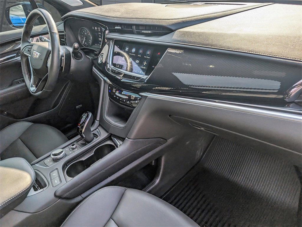 2025 Cadillac XT6 Sport photo 17