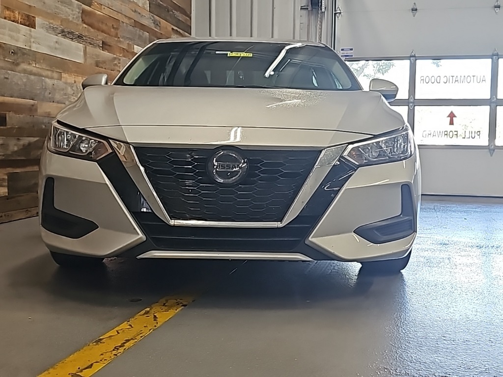 2023 Nissan Sentra SV photo 3