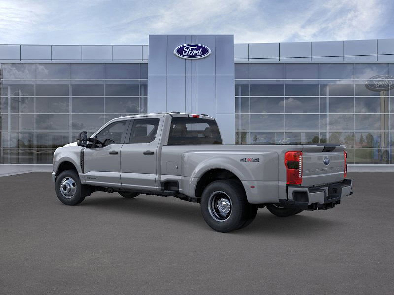 2026 Ford F-350 XL photo 4