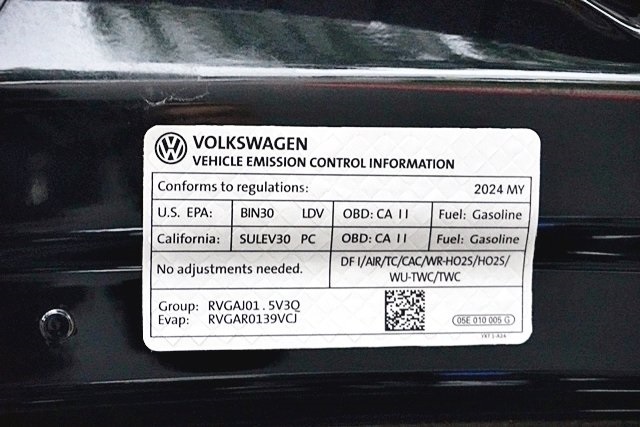 Used 2024 Black Volkswagen 1.5T SE image 31