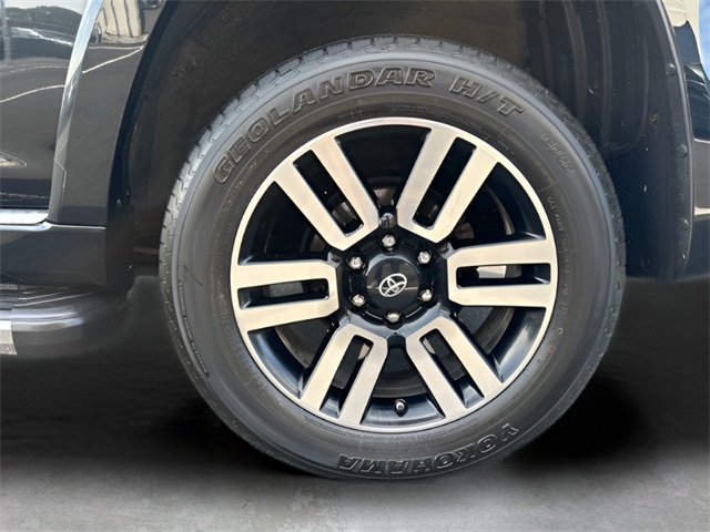 2019 Toyota 4Runner Limited photo 10