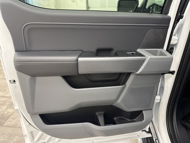 2025 Ford F-150 XLT photo 34
